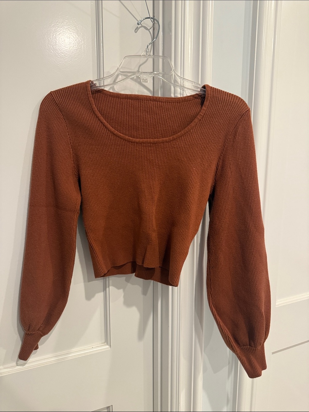 Cropped Rib-Knit Women's Sweater - Rust